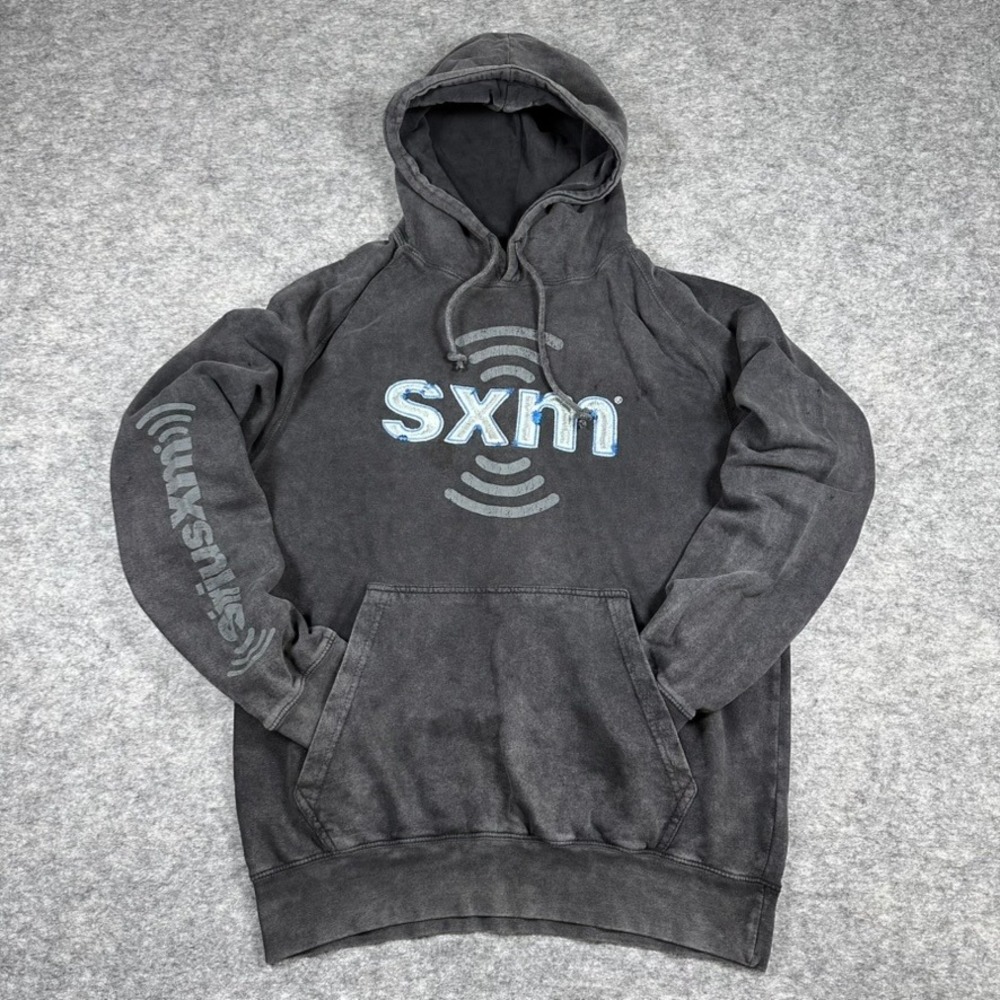 SiriusXM Hoodie Mens Medium Black Excellent Faded‎ SXM Logo Sweatshirt 0487